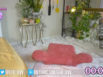 Naked cam girl lexi_luv image #1005502