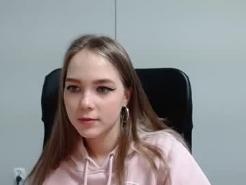 Naked cam girl violetta_kl image #1510879