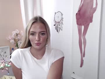 Naked cam girl shy_zorii image #1374605