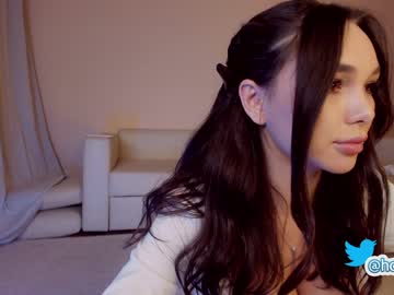 Naked cam girl hollyextra image #3070907