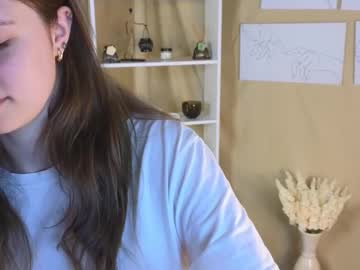 Naked cam girl udeladunkum image #4070402