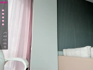 Naked cam girl hee_jin image #1508526
