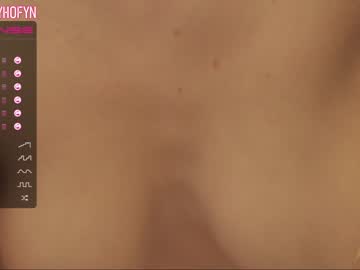 Naked cam girl crystalreves image #704060