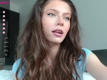 Naked cam girl isia_slay image #1883820