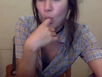 Naked cam girl ericarae91 image #646354