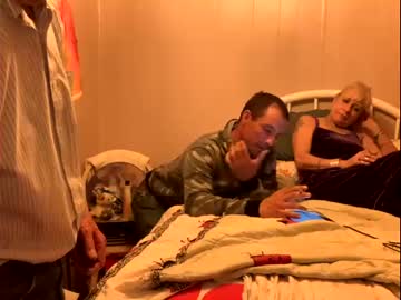 Naked cam couple realcanadiancowboy image #2199578