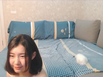 Naked cam girl kikicola image #1245436