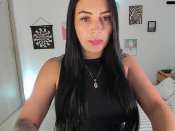 Naked cam girl ashlyeroberts01 image #3785693