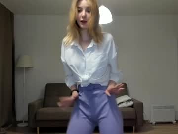 Naked cam girl olli_ver image #2960997