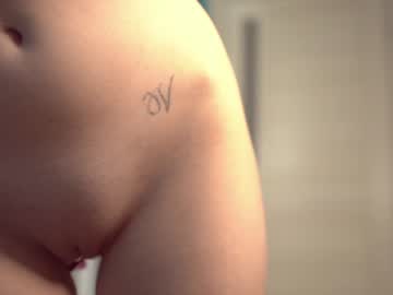 Naked cam girl _maybelin_ image #539504