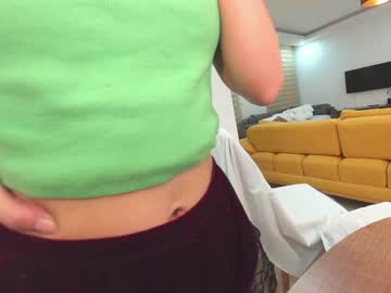 Naked cam girl ehotlovea image #3029325