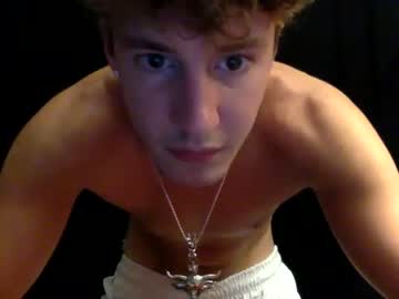 Naked cam man mikeyfoxx6 image #2536971