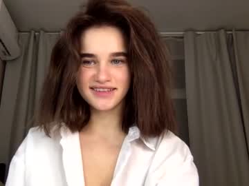 Naked cam girl ella_hey image #3173372