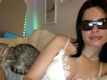 Naked cam girl kpfury97 image #2055484