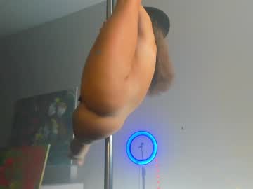 Naked cam girl _meganmeow_ image #2674750