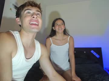 Naked cam couple sassysoulmates image #4040526