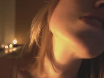 Naked cam girl bibi_it_is image #2426562