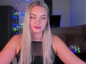 Naked cam girl 8a8y_nura image #728611