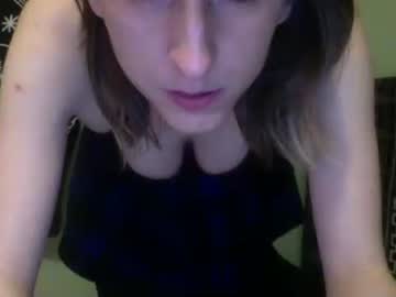 Naked cam girl galaxxyrose image #1508657