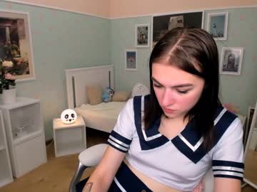 Naked cam girl venera_reid image #386685