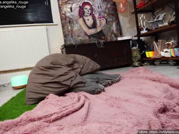 Naked cam girl angelika_rouge image #3831886