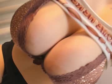Naked cam girl ami_hana image #1675685