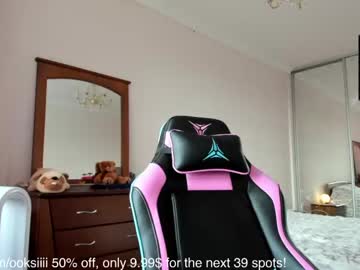 Naked cam girl oksanafedorova image #1949630