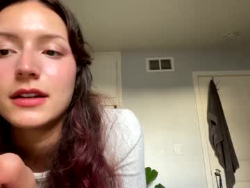 Naked cam girl so_zoe image #4083617
