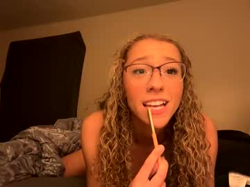 Naked cam girl cherryvux image #3930584