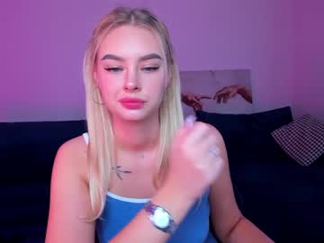 Naked cam girl 8a8y_nura image #1947863