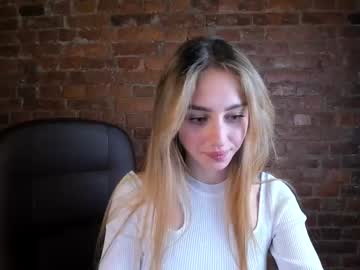 Naked cam girl lexa_coy image #3526423