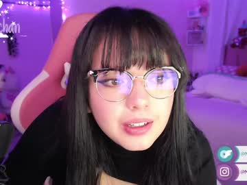 Naked cam girl maru_chan_ image #2484734