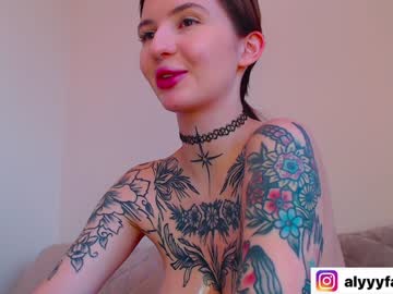 Naked cam girl alyssa_fabulous image #2872433