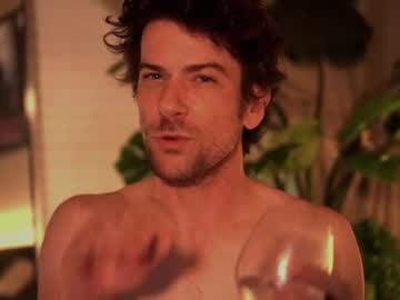 Naked cam man charlieonline image #3397112