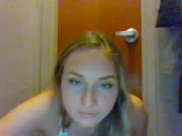 Naked cam girl kyleighhh image #552589