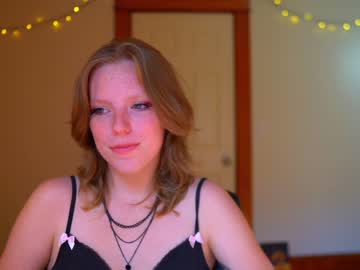 Naked cam girl crimsonxrapture image #2210745