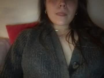 Naked cam girl lababyr8 image #3973629