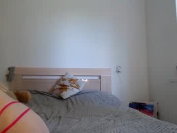 Naked cam couple hot_ho image #2050347