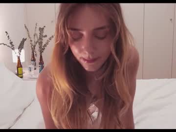Naked cam girl kleasure image #2671120