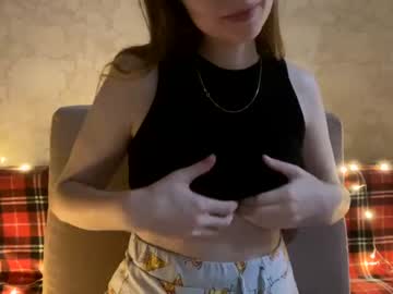 Naked cam girl snussi image #3968247