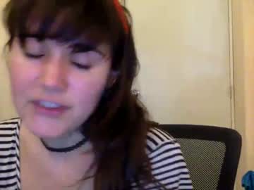Naked cam girl ericarae91 image #3354235