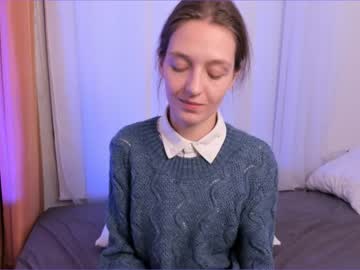 maevesharpe naked cam