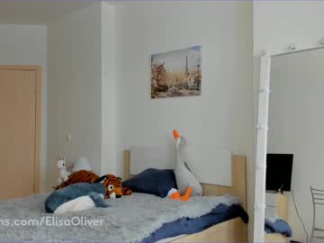 Naked cam girl elisa_oliver image #735215