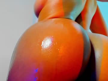 Naked cam girl _meganmeow_ image #2793512