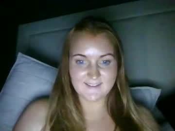 Naked cam couple lolaandjax35 image #4027675