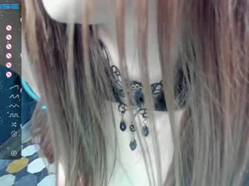 Naked cam girl euphoria_life image #2877525