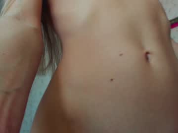 Naked cam girl sweetttgirlll image #1688758