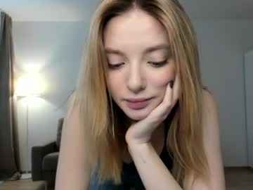 Naked cam girl olli_ver image #3032320