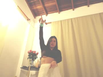 Naked cam girl kendalltyler image #2399403