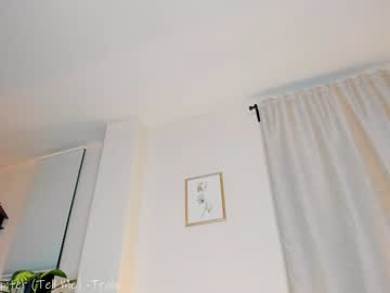 Naked cam girl x_lily_x image #1752463